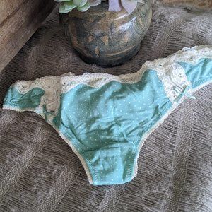 NWT - Two (2) pairs of SOMA thongs size M  -  NEW with tags and packaging